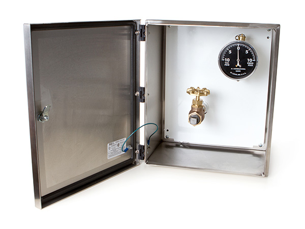 SampleSafe® enables you to comply with the guidelines established by the National Fire Protection Association (NFPA 70E, 2018).